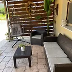 Villeta Nikol Appartamento